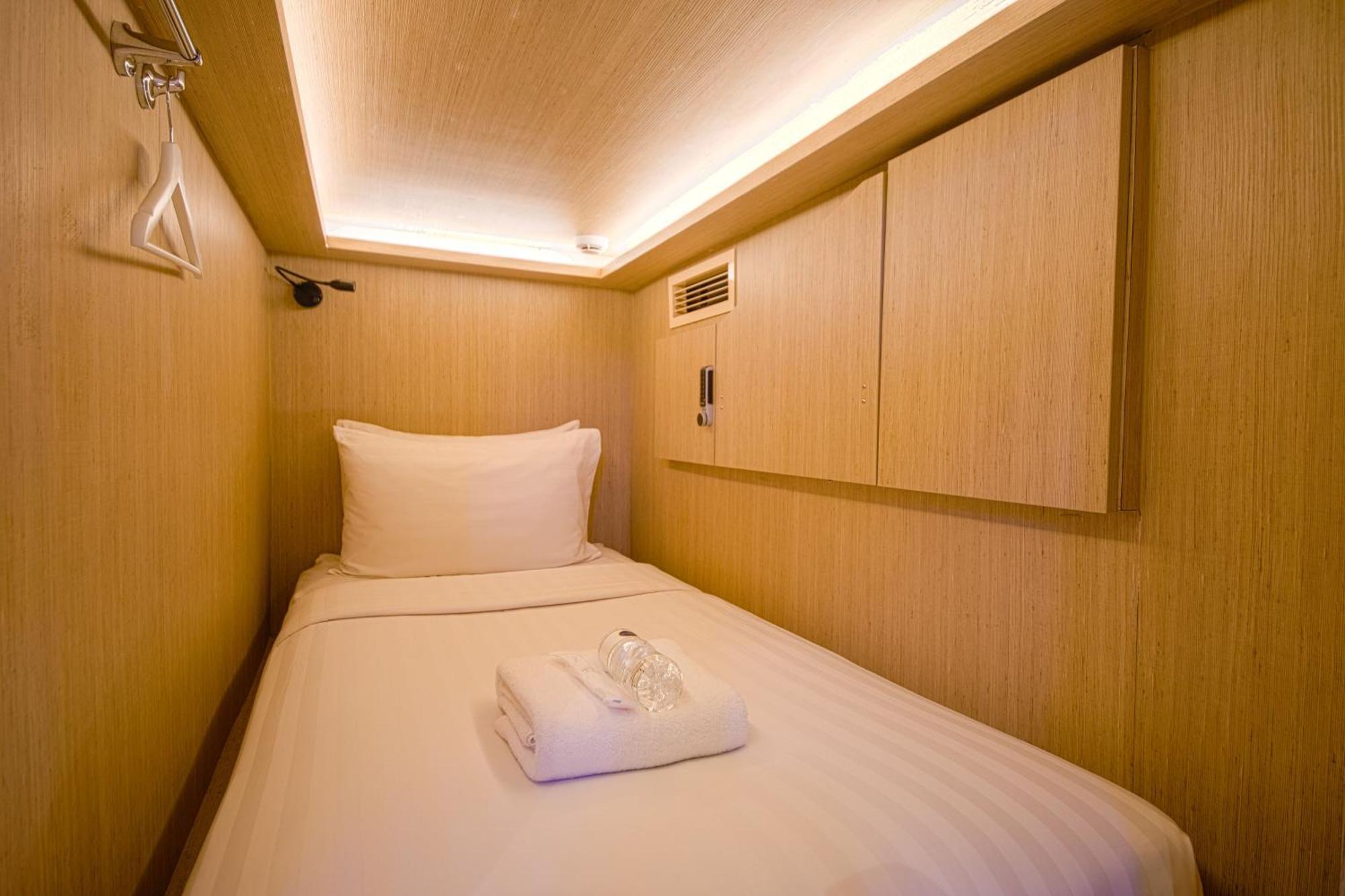 Cube Boutique Capsule Hotel At Kampong Glam سنغافورة المظهر الخارجي الصورة